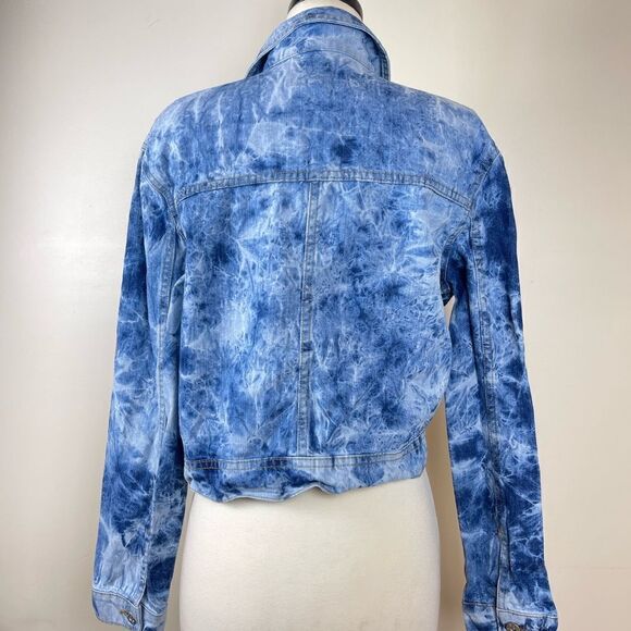 BB Dakota It’s A Must Tye Die Denim Jacket - Picture 3 of 5